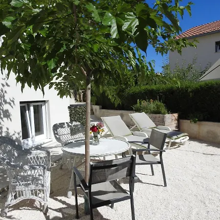 Salvia Apartman Trogir